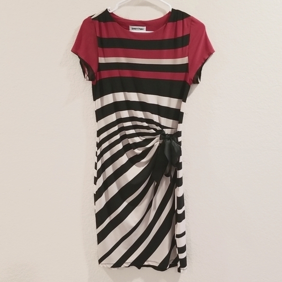 Shelby &Palmer dress, size 6 petite, polyester, red,black,cream. - Picture 1 of 6